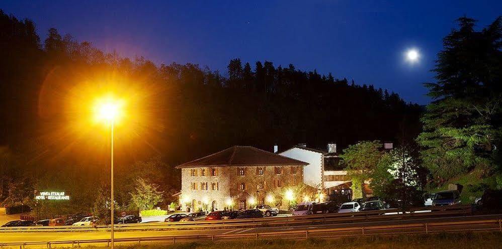 Hotel Venta De Etxalar Luaran gambar