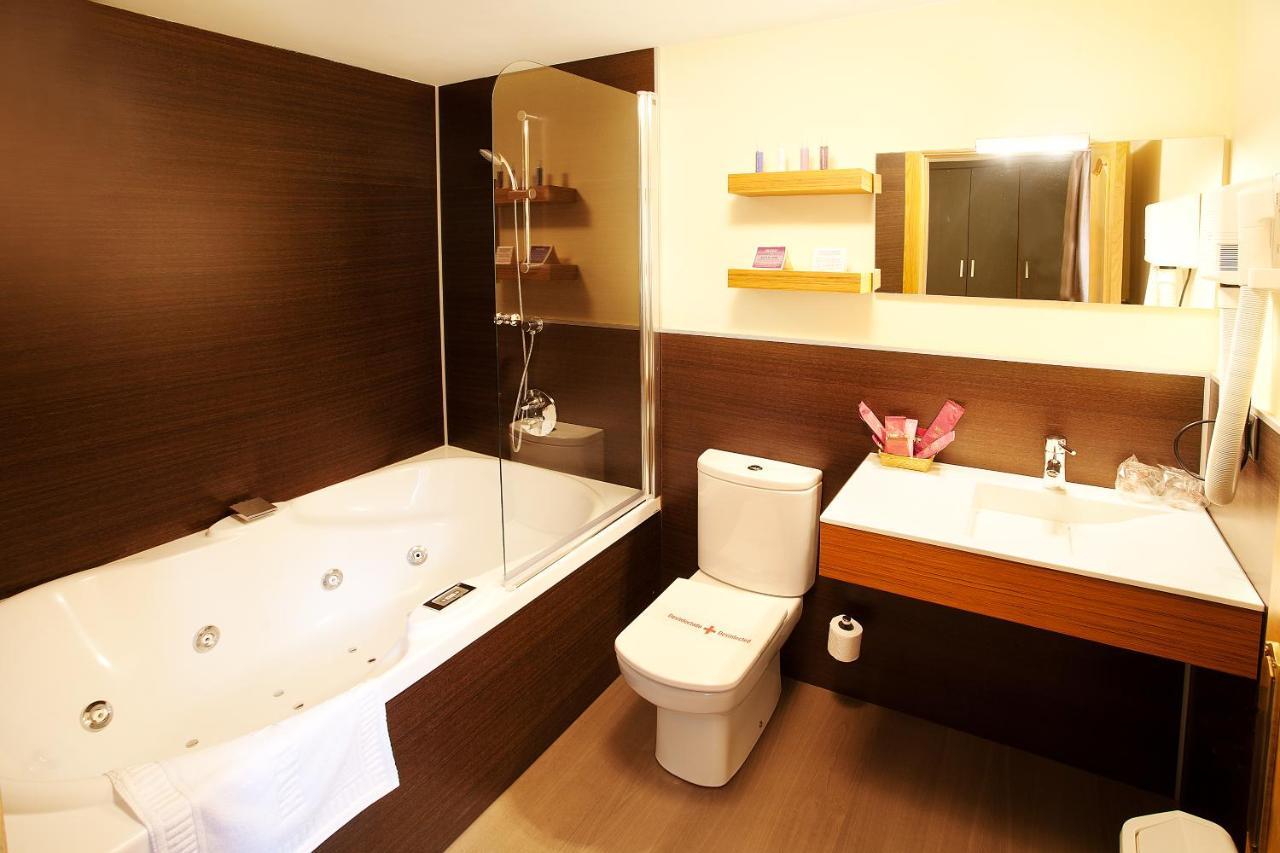 Hotel Venta De Etxalar Luaran gambar